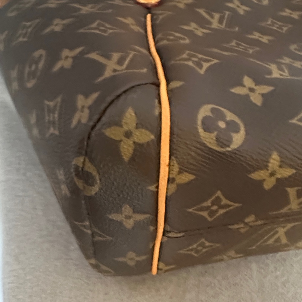 Louis Vuitton Totally PM Tote Handbag Purse Authentic with Box - Picture 10 of 16